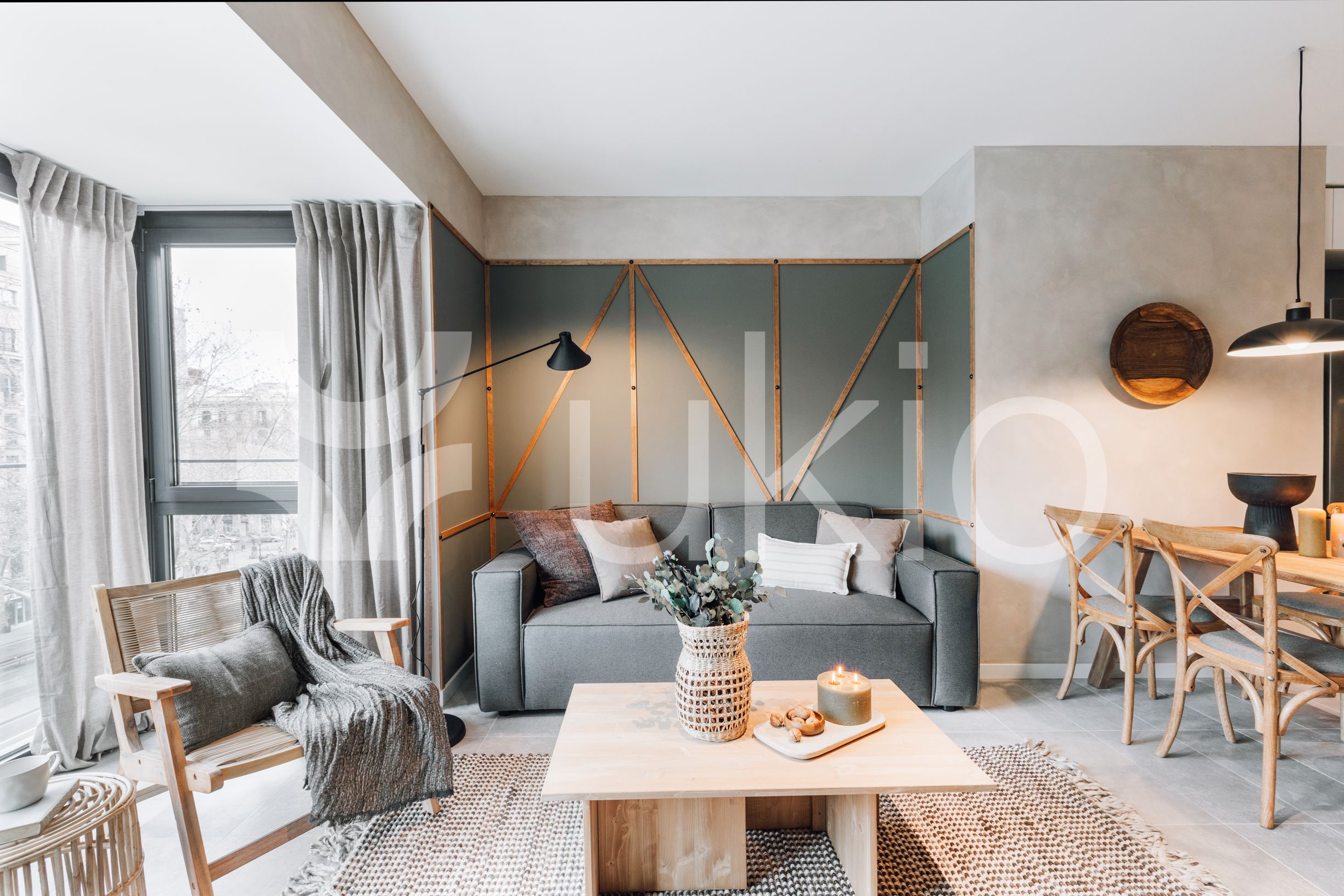 Sala de estar de Apartamento de alquiler en  Barcelona Capital con Aire acondicionado, Calefacción y Amueblado