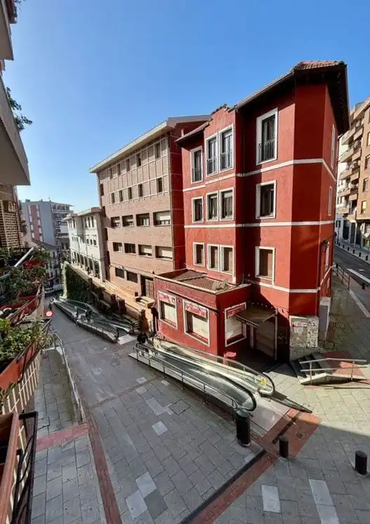 Flat for sale in Uribarri Kalea, Barrio de Uribarri