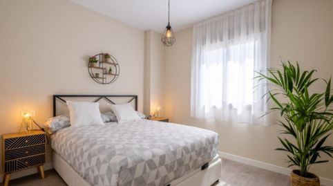 Foto 2 de Apartamento de alquiler en La Trinidad, Málaga Capital