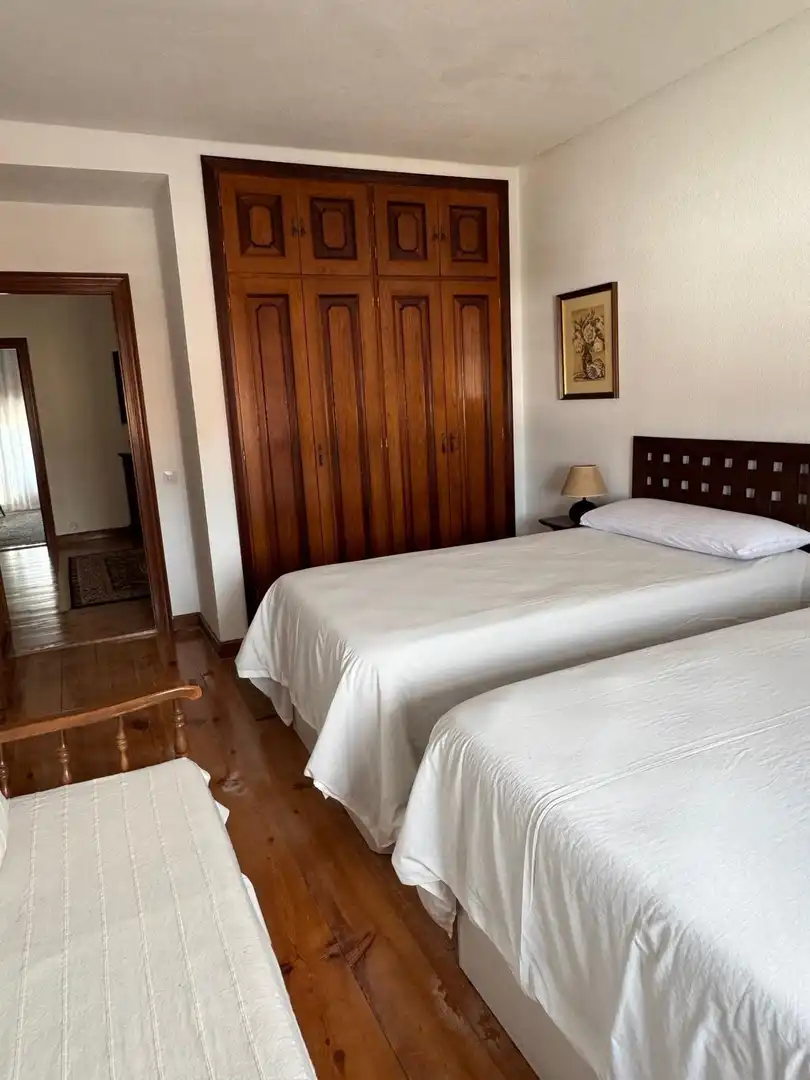 Dormitori de Casa o xalet en venda en Madrigal de las Altas Torres amb Calefacció