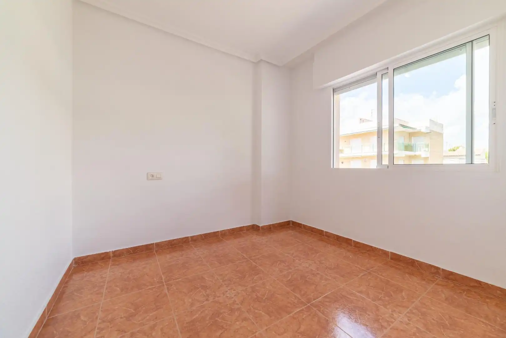 Maison mitoyenne avec terrasse à vendre à JAZMINES, imagen 22