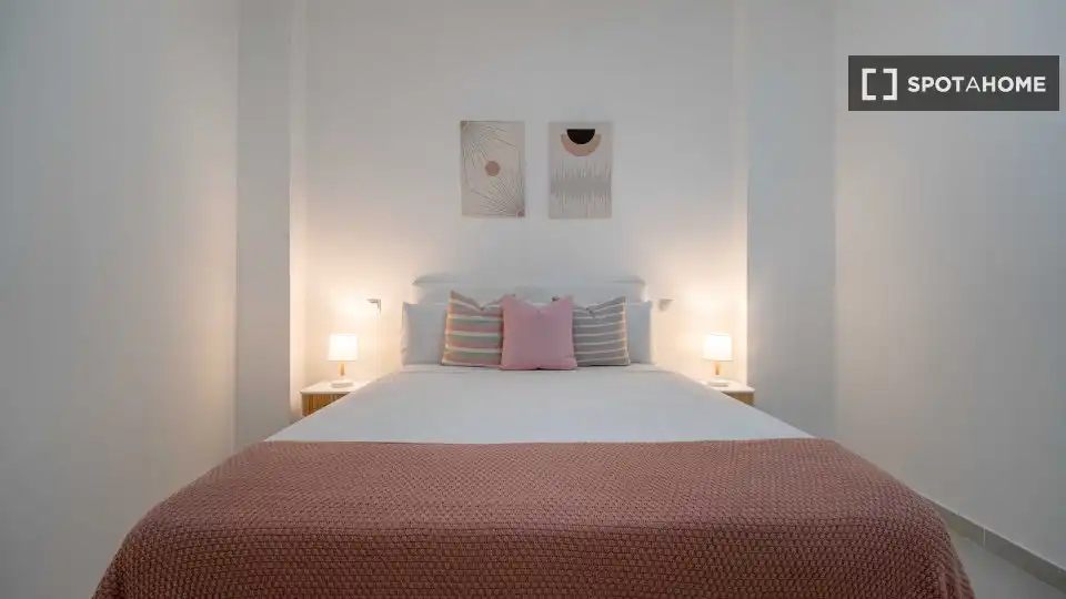 Bedroom of Flat for rent in Puente de Vallecas