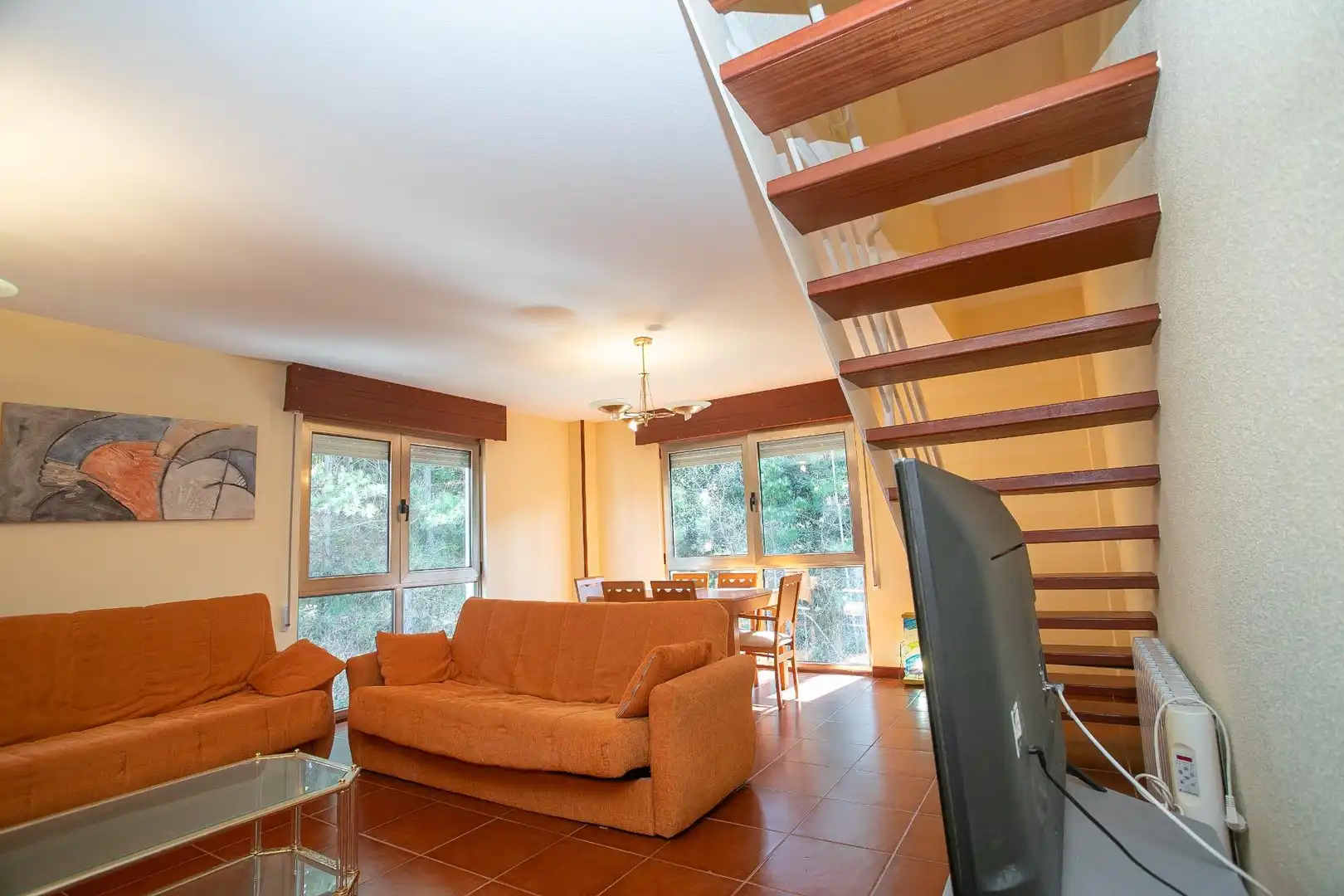 Sala de estar de Piso en venta en San Vicente de la Barquera con Calefacción y Balcón