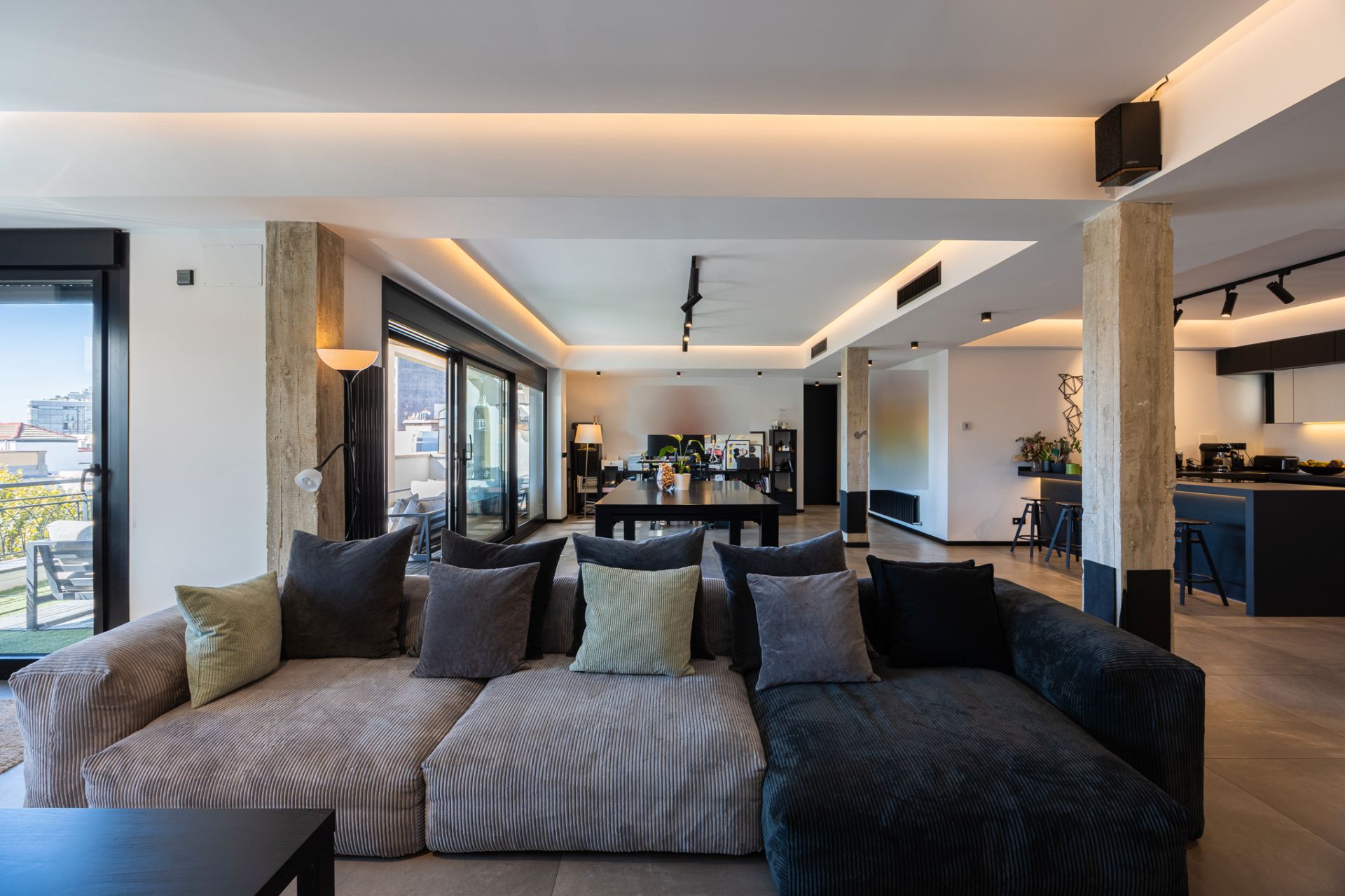Living room of Attic for sale in  Madrid Capital  with Air Conditioner, Heating and Terrace