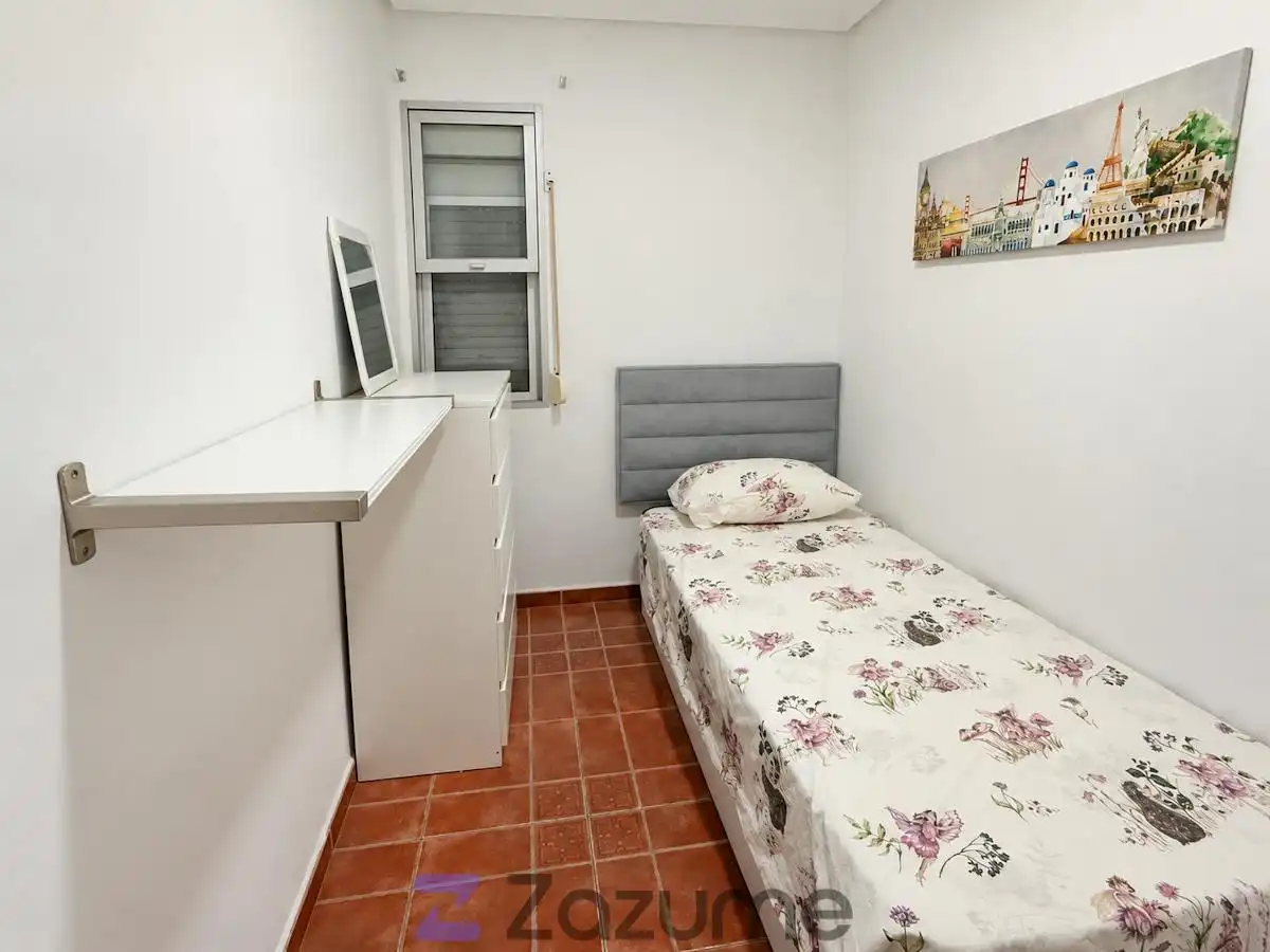 Bedroom of Apartments for rent in Bailén - Miraflores