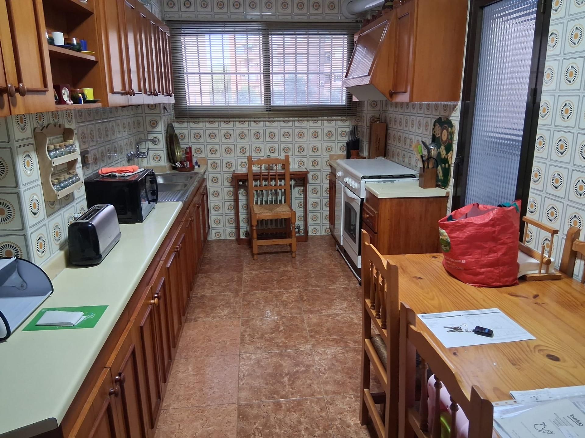 Cuina de Pis en venda en  Albacete Capital amb Aire condicionat, Calefacció i Jardí privat