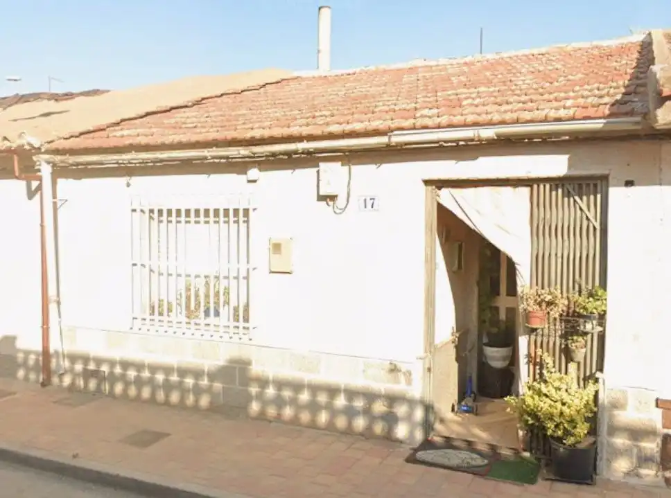 Casa en venta en Calle Taibilla