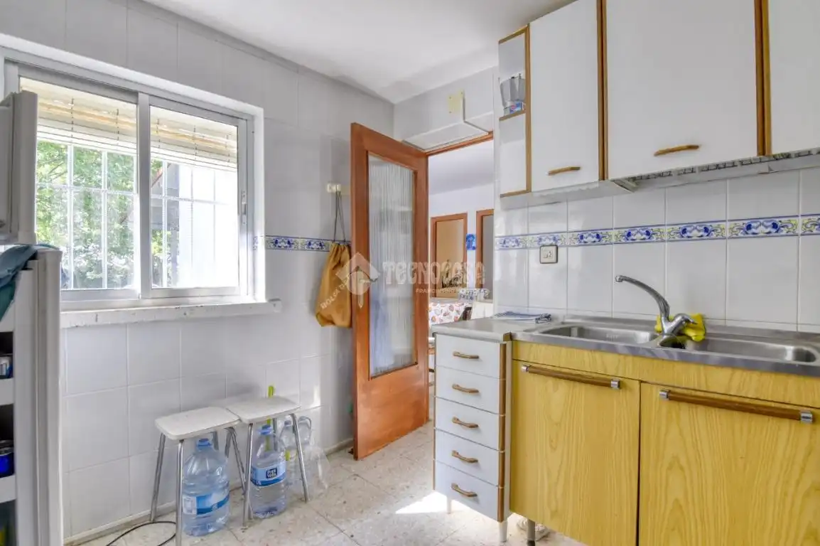 Cocina de Casa o chalet en venta en Calvarrasa de Abajo con Trastero