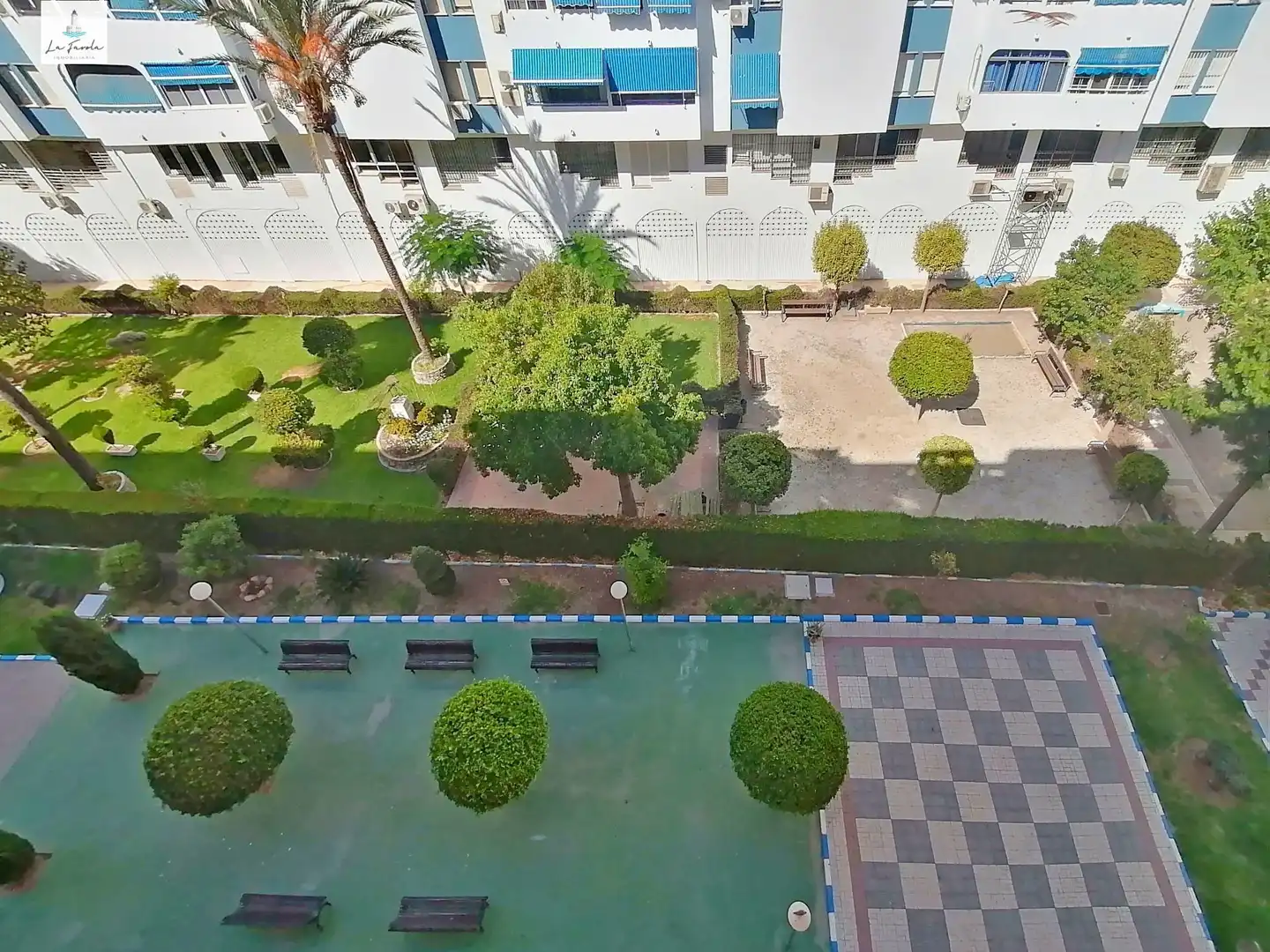 Terrassa de Pis de lloguer en Málaga amb Calefacció, Jardí privat i Terrassa
