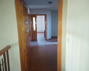 Wohnung zum verkauf in Navalmanzano mit Balkon