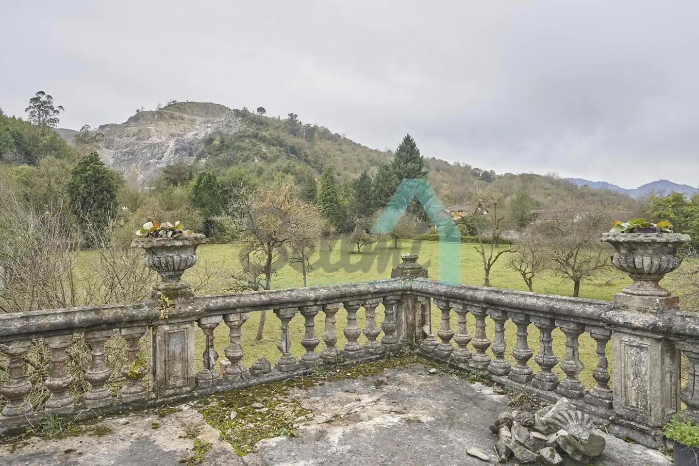 Terraza de Casa o chalet en venta en Oviedo  con Jardín privado, Parquet y Terraza
