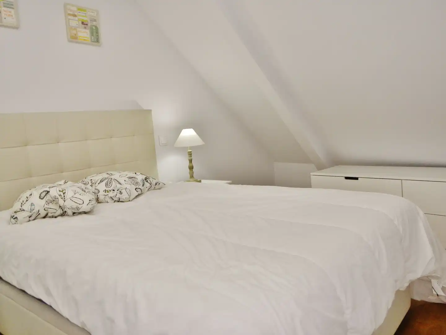 Bedroom of Attic for rent in Madrid  with Air Conditioner, Heating and Furnished
