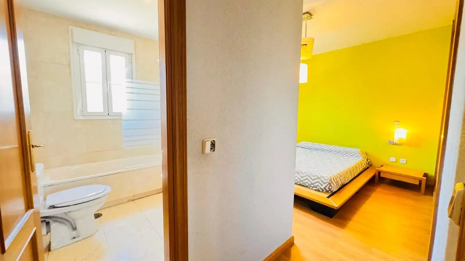 Bedroom of Flat for share in Valdemorillo  with Heating, Private garden and Furnished