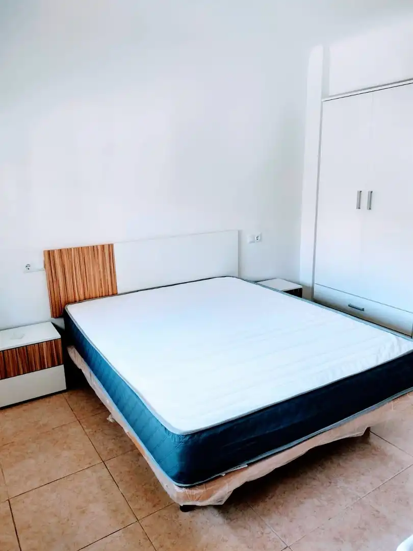 Apartment for sale in Pla - Carolinas, imagen 2