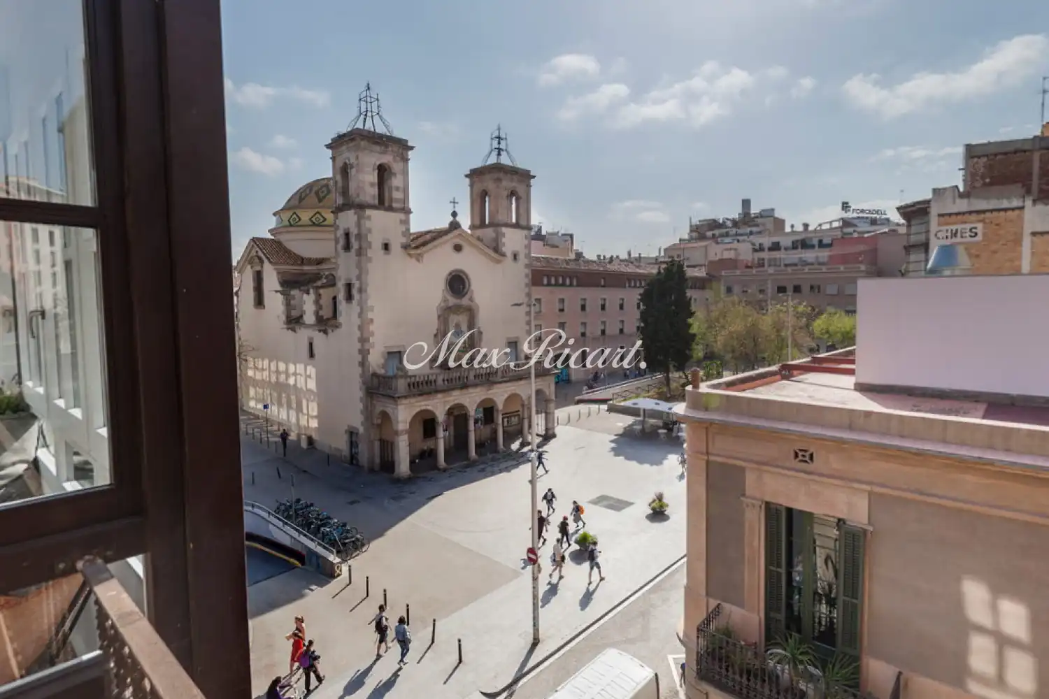 Außenansicht von Wohnung zur Miete in Barcelona mit Klimaanlage, Heizung und Terrasse