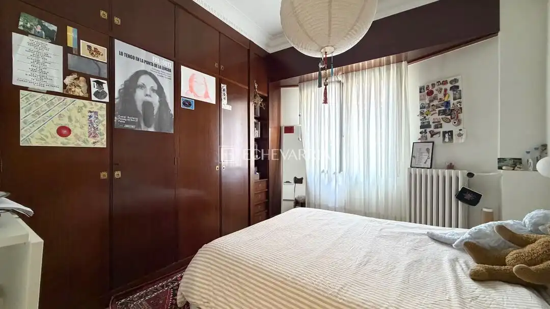 Bedroom of Flat for sale in Indautxu