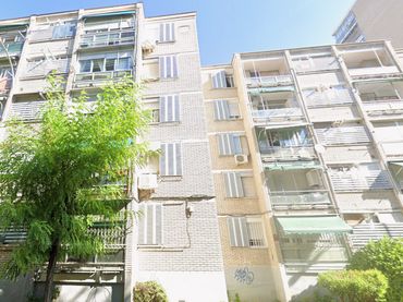 Appartamento in vendita a CARABIAS