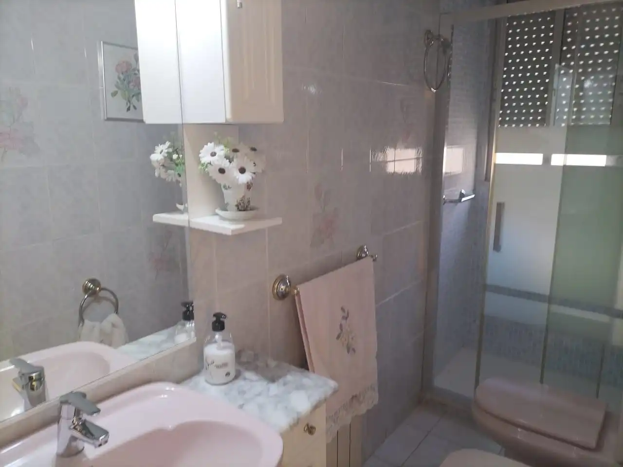 Badezimmer von Wohnung zur Miete in Zaragoza mit Heizung, Möbliert und Ofen