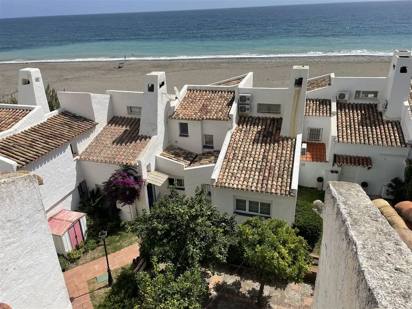 Exterior view of Apartments for sale in Estepona  with Air Conditioner and Terrace