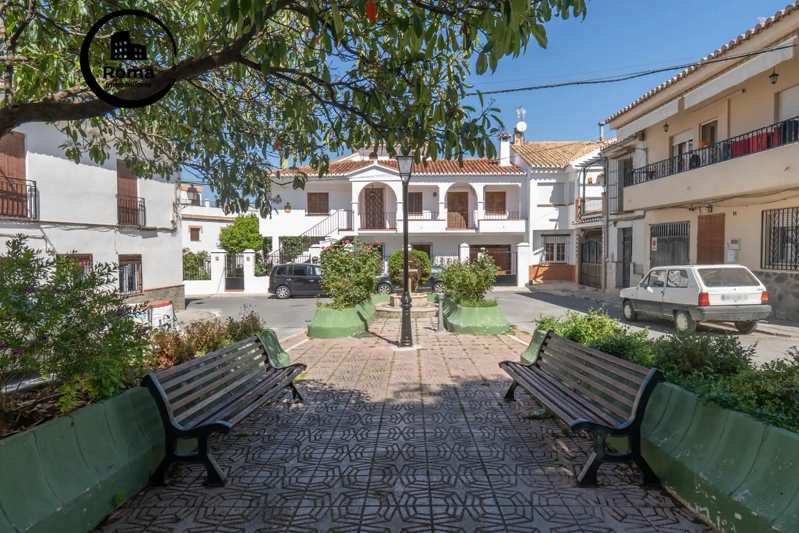 Vista exterior de Casa o xalet en venda en La Zubia