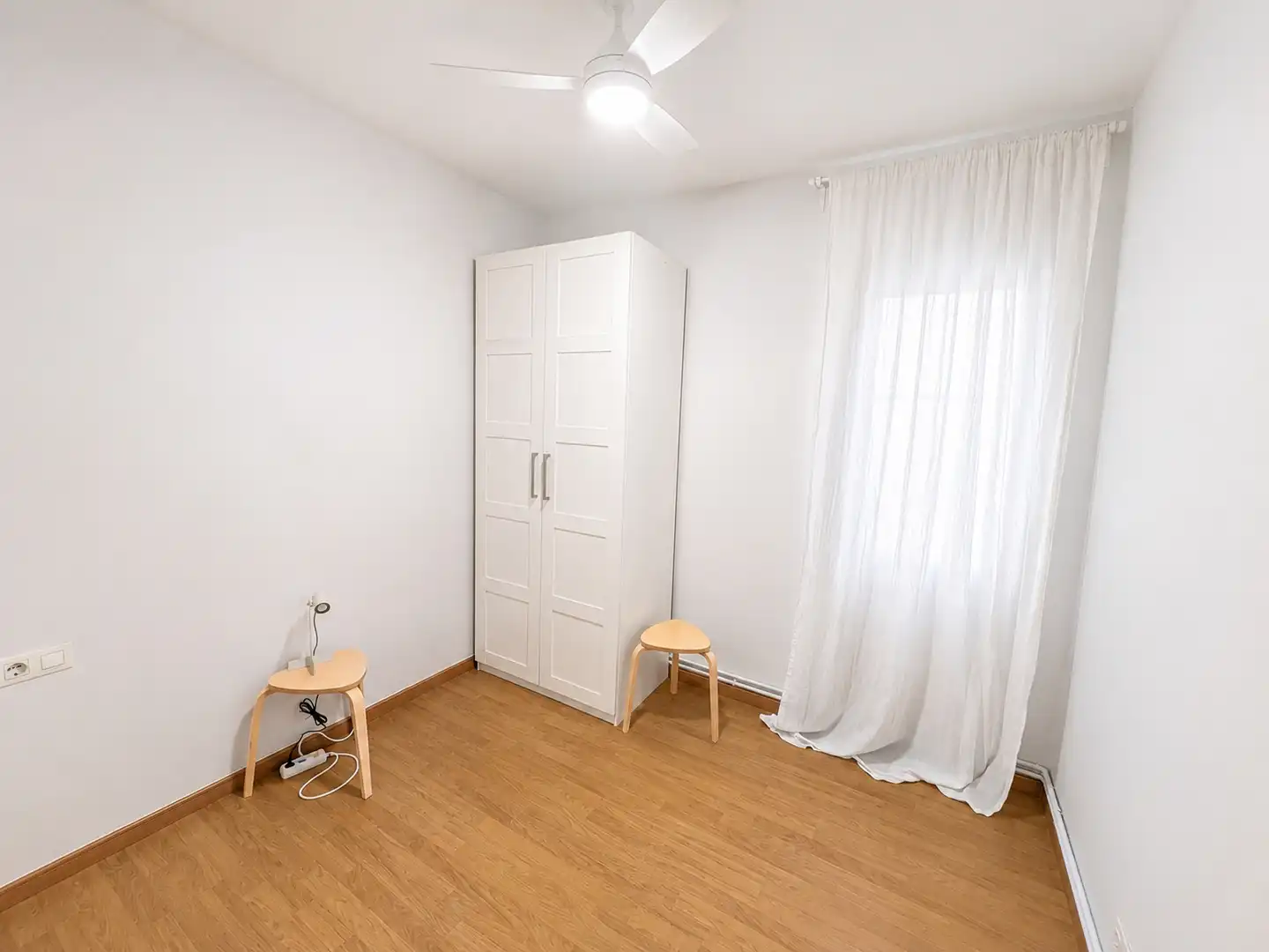 Schlafzimmer von Wohnung zur Miete in Barcelona mit Klimaanlage, Heizung und Möbliert