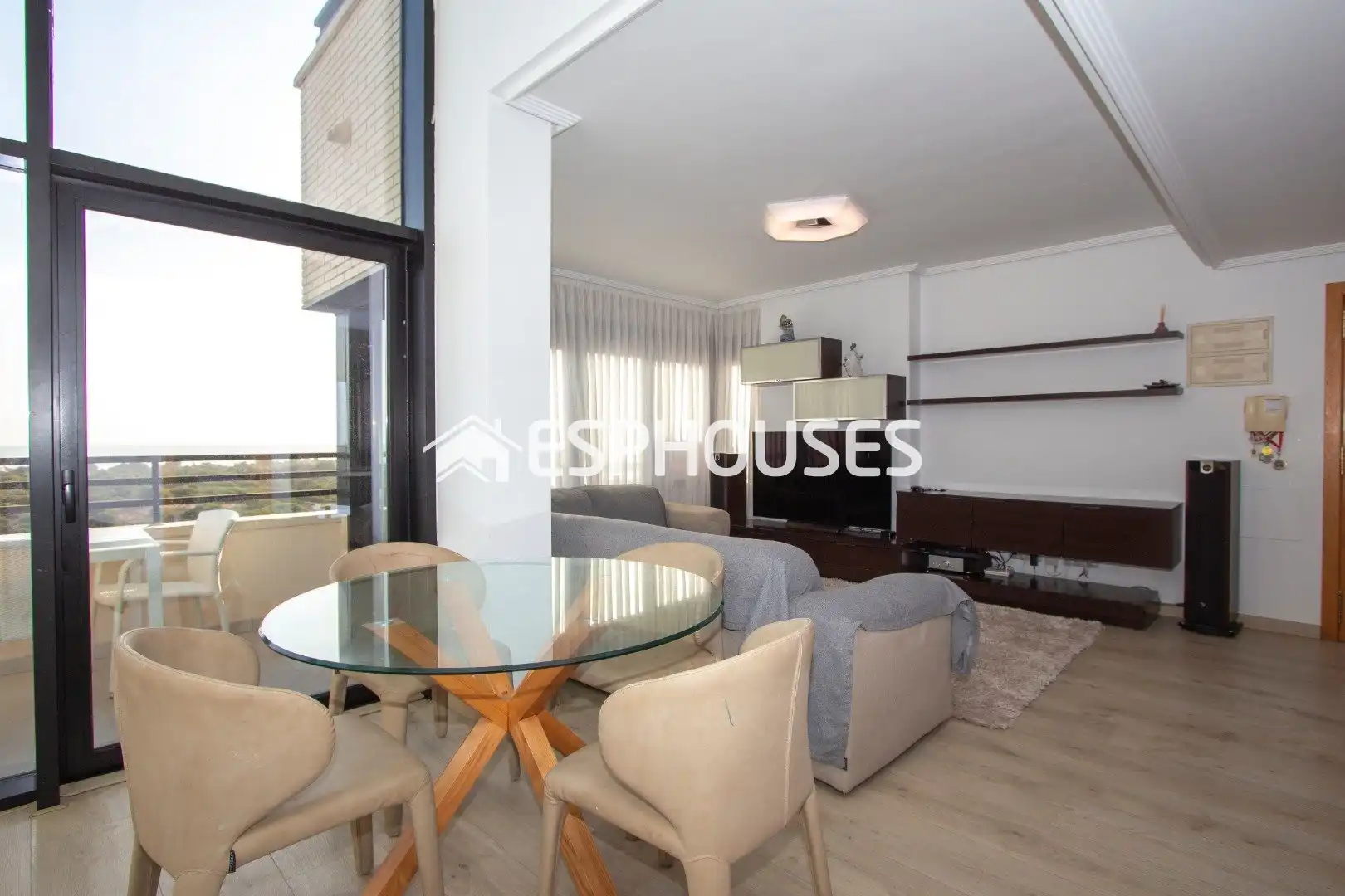 Ático con terraza en venta en Puerto Deportivo, imagen 6