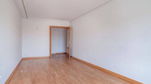 Photo 3 of Flat for sale in C/ Alcalde Bravo García, Tejares - Chamberí - Alcades, Salamanca Capital