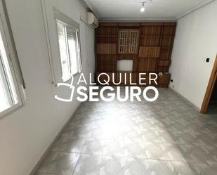 Bedroom of Flat to rent in Getafe  with Air Conditioner and Heating