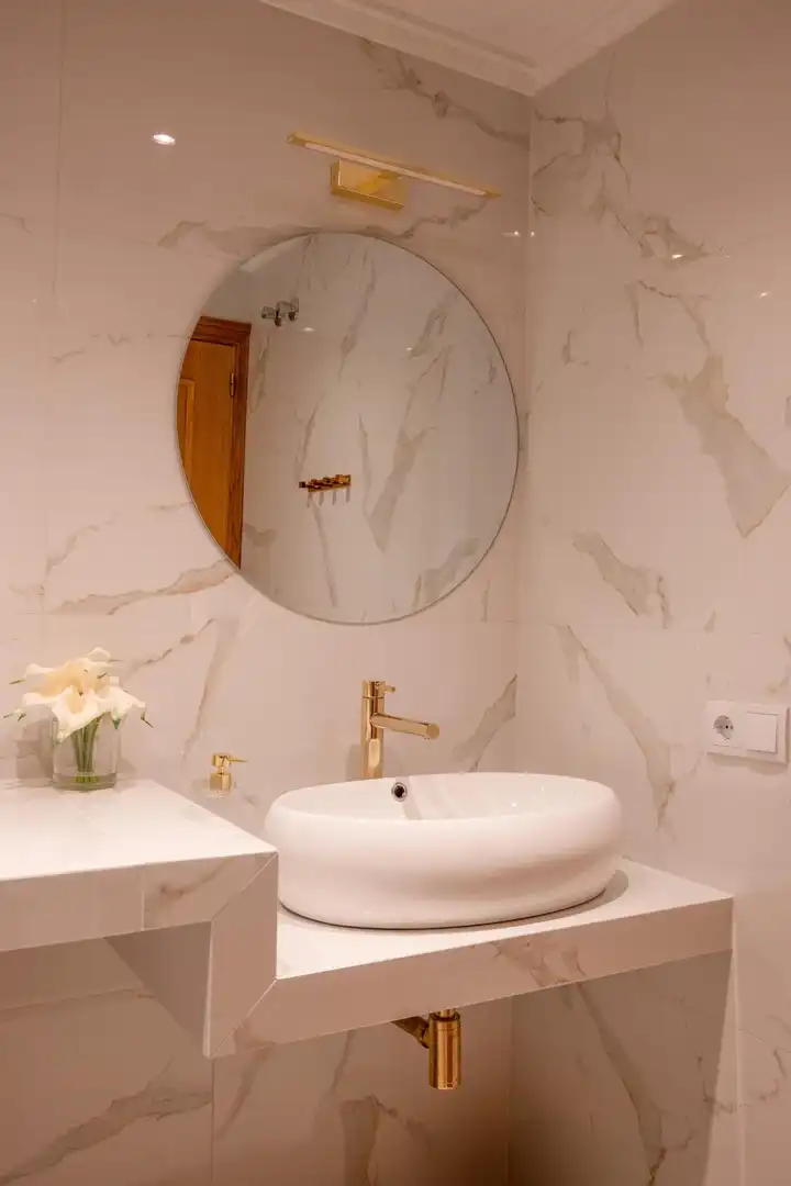 Baño de Apartamento en venta en Torrevieja con Aire acondicionado, Terraza y Amueblado