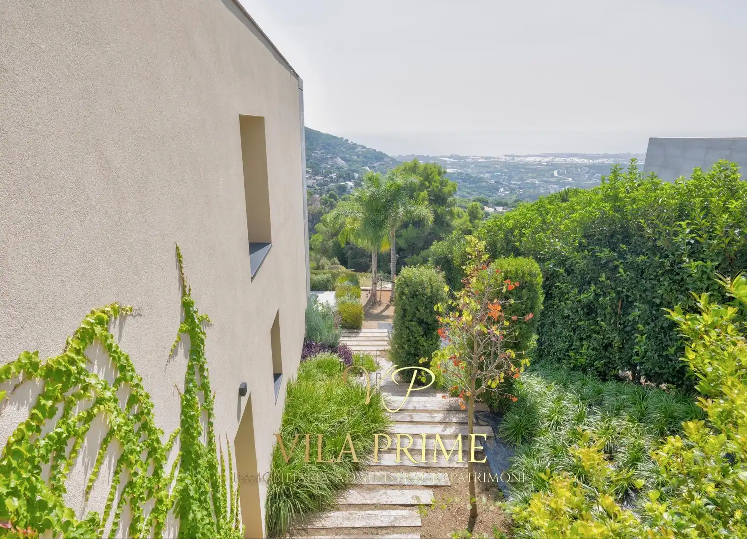 Garden of Houses for sale in Cabrils  with Air Conditioner, Heating and Private garden