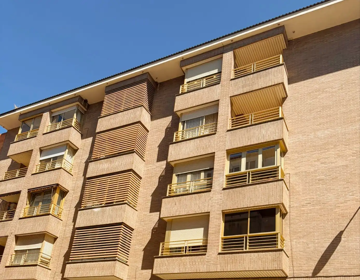 Vista exterior de Pis en venda en Palencia amb Calefacció, Terrassa i Forn