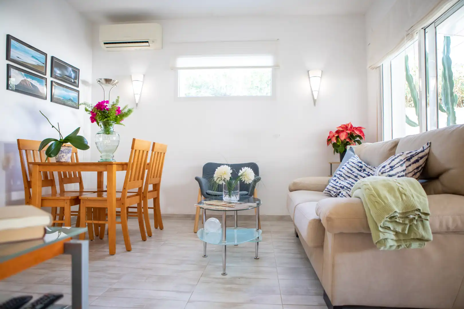 Sala de estar de Piso de alquiler en Dénia con Aire acondicionado, Calefacción y Jardín privado