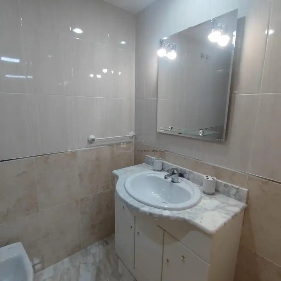 Badezimmer von Wohnung zum Verkauf in Villajoyosa / La Vila Joiosa mit Klimaanlage, Möbliert und Gemeinschaftspool