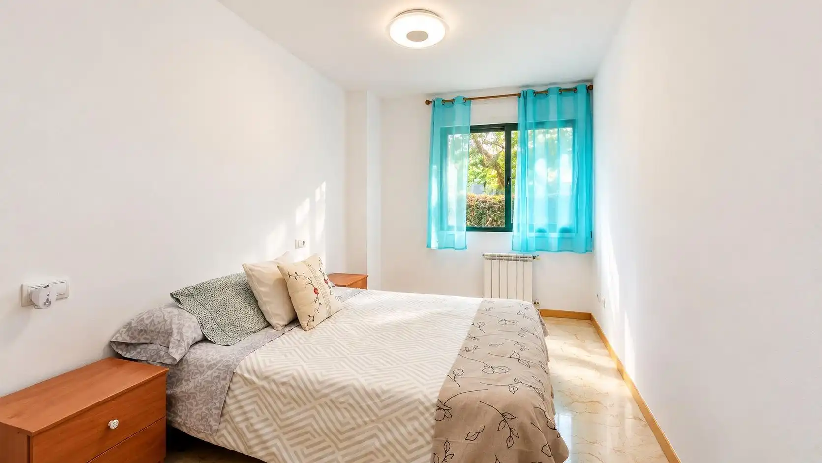 Bajo con piscina en venta en Ponent, imagen 23