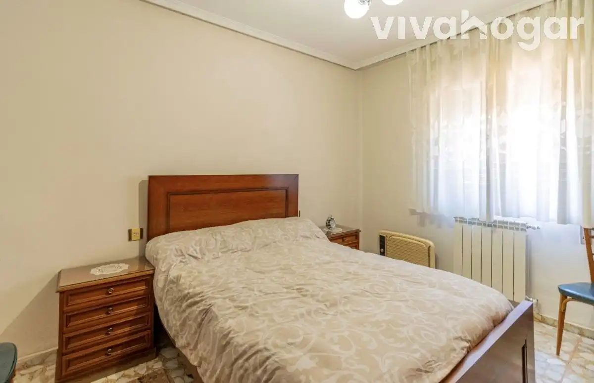 Habitación de Casa o chalet en venta en Madrid con Calefacción, Terraza y Trastero