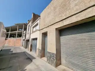 Casa adosada en venta en C/ Mayor , Nou Eixample Sud