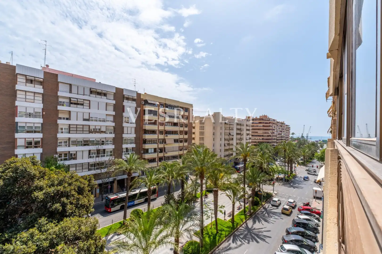 Piso con terraza en venta en FOGLIETTI