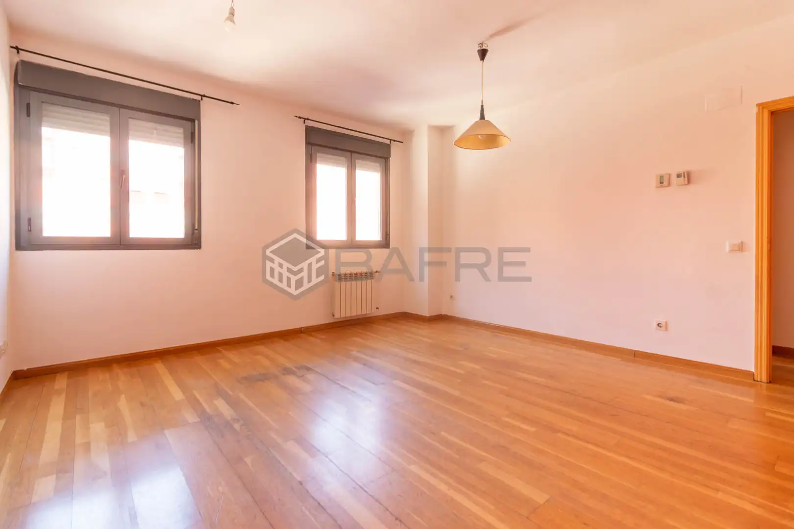Sala d'estar de Pis en venda en Madrid amb Aire condicionat, Calefacció i Traster