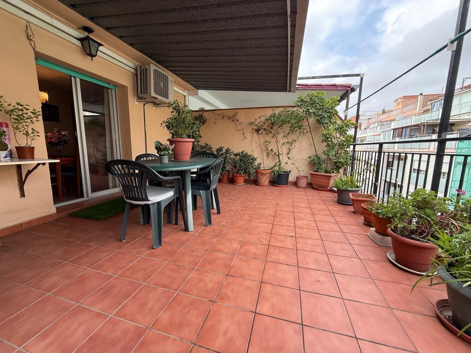 Terrassa de Àtic en venda en Esplugues de Llobregat amb Calefacció, Terrassa i Traster