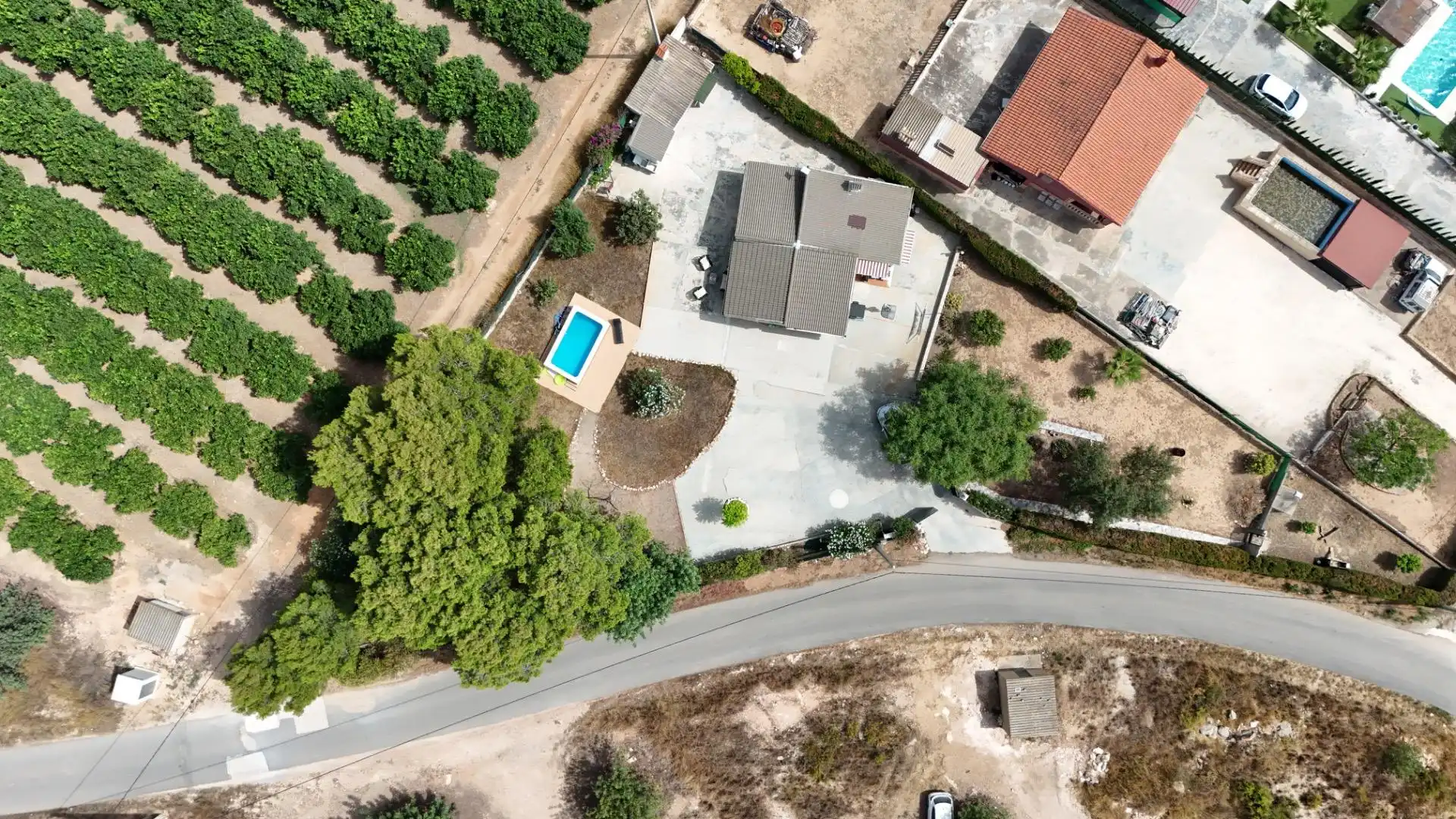 Vista exterior de Casa o xalet en venda en Pedralba amb Aire condicionat, Jardí privat i Terrassa
