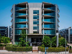 Vista exterior de Oficina de lloguer en  Madrid Capital amb Aire condicionat i Calefacció