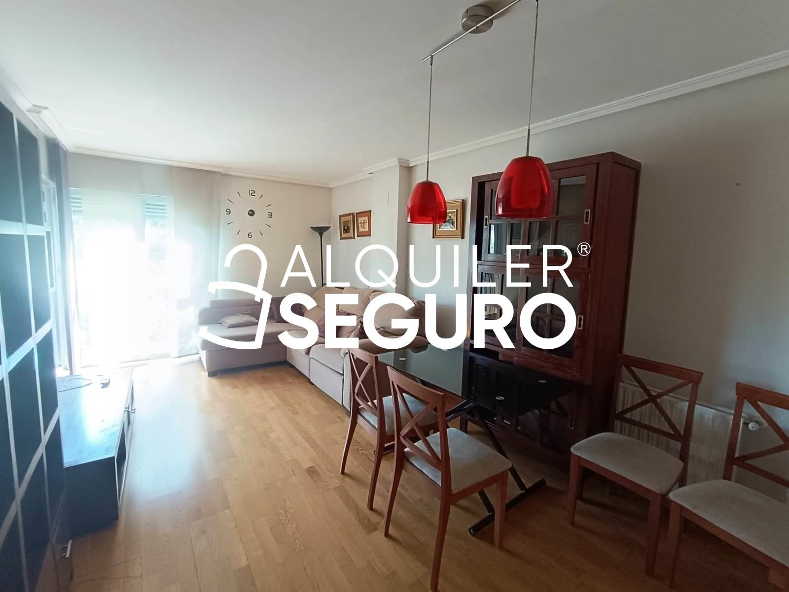 Sala d'estar de Pis de lloguer en Valdemoro amb Aire condicionat, Calefacció i Moblat