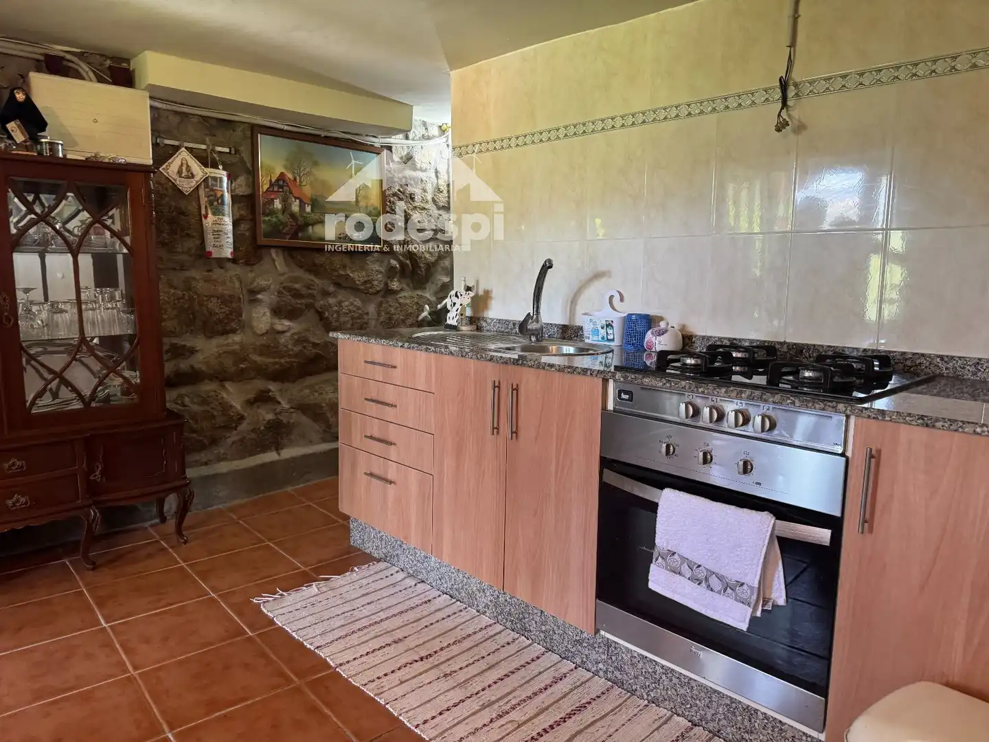 Cuina de Casa o xalet en venda en Arbo amb Moblat
