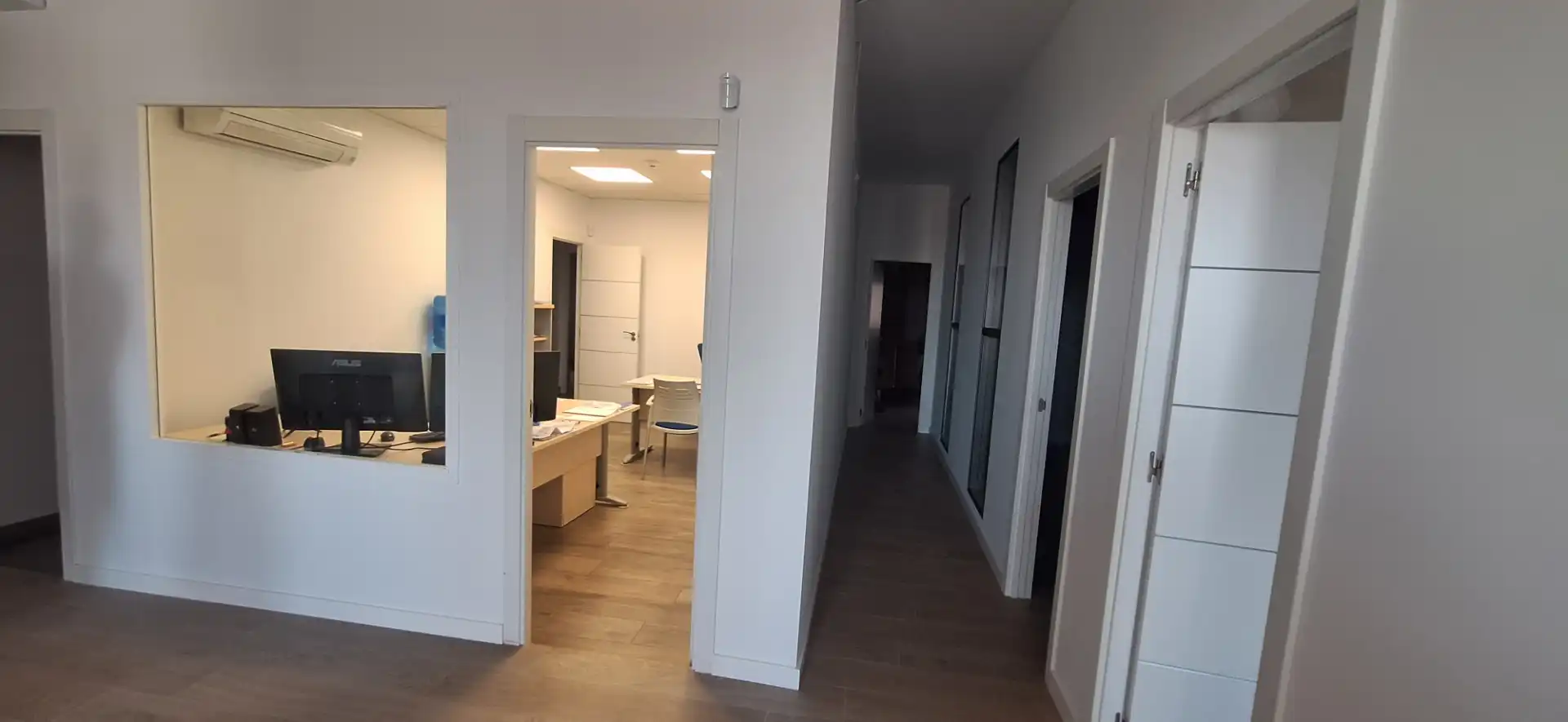 Fabrikhallen zur Miete in Bétera