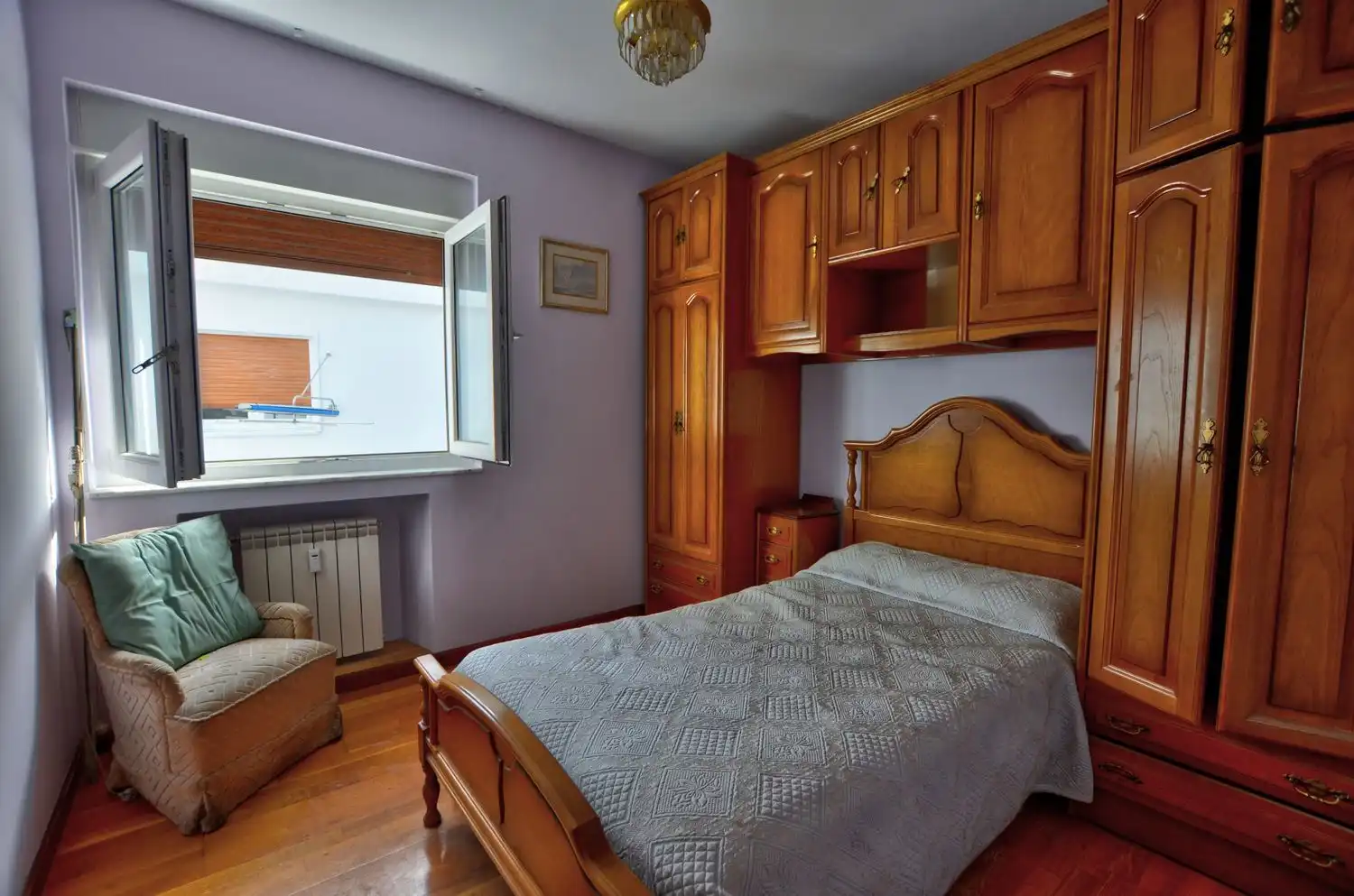 Schlafzimmer von Wohnung zum Verkauf in Oviedo  mit Heizung, Terrasse und Schwimmbad