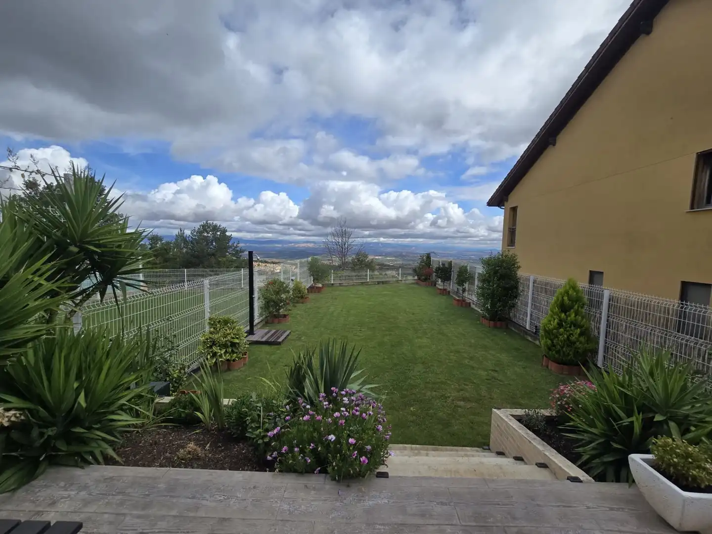 Terrassa de Apartament en venda en Sojuela amb Calefacció, Jardí privat i Terrassa