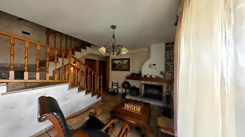 Sala de estar de Casa o chalet en venta en Bustarviejo con Calefacción, Parquet y Terraza