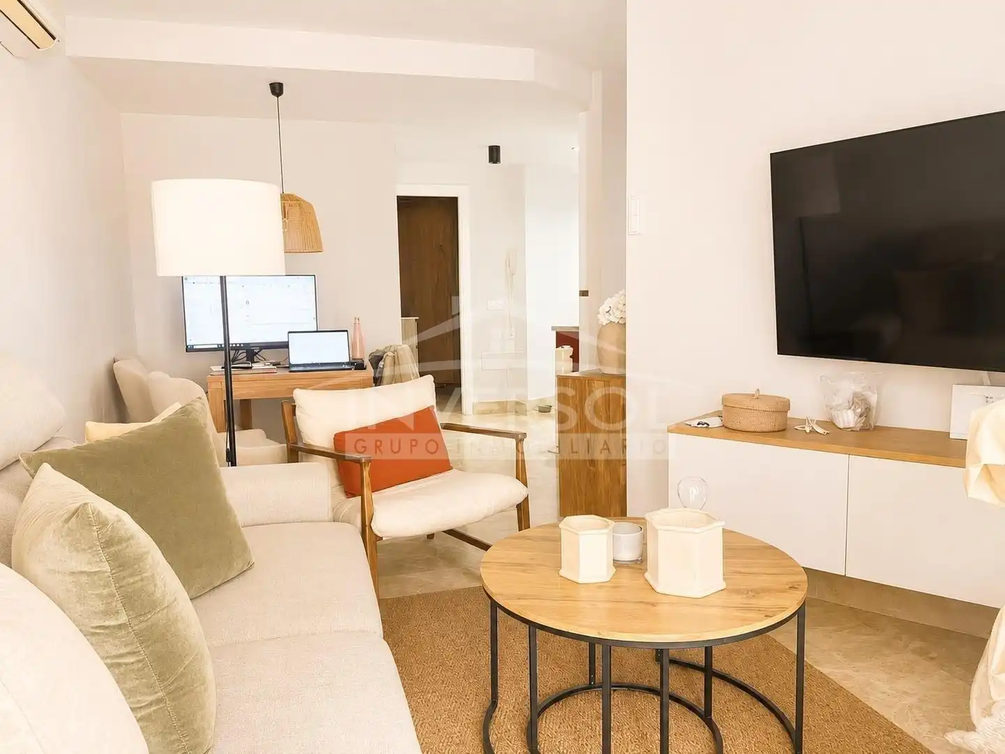 Wohnzimmer von Wohnung zum Verkauf in El Ejido mit Klimaanlage, Heizung und Terrasse
