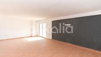 Living room of Flat for sale in  Granada Capital  with Terrace