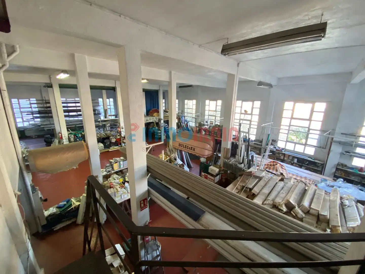 Industrial buildings for rent in Olaberria